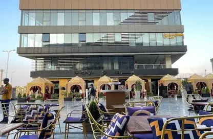 مساحات مكتبية - غرفة نوم للبيع في ذا جيت بلازا مول - الحي العاشر - الشيخ زايد - الجيزة