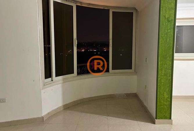 96854905 - صورة العقار 2