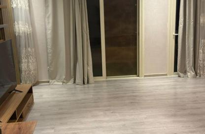 Apartment - 2 Bedrooms - 1 Bathroom for rent in Al Mostathmir El Saghir - 10th District - Sheikh Zayed City - Giza