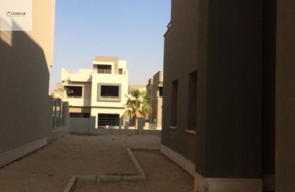 Villa - 5 Bedrooms - 4 Bathrooms for sale in Village Gardens Katameya - 5th Settlement Compounds - The 5th Settlement - New Cairo City - Cairo