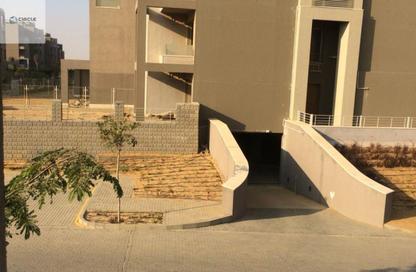 Villa - 5 Bedrooms - 4 Bathrooms for sale in Village Gardens Katameya - 5th Settlement Compounds - The 5th Settlement - New Cairo City - Cairo