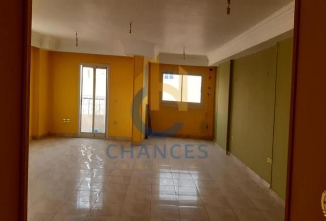 8476927 - Property Image 2