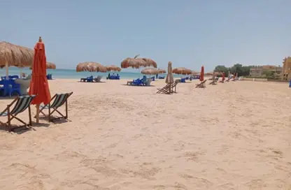 شاليه - 3 غرف نوم - 2 حمامات للبيع في اكواريوس - العين السخنة - السويس