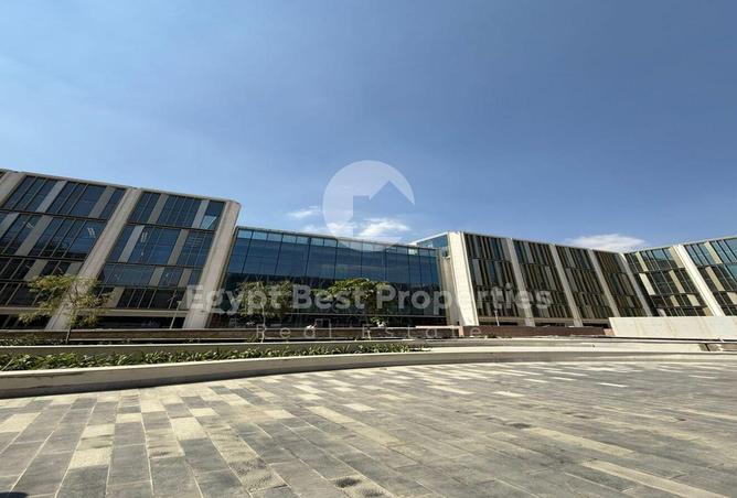 2PHghWqxbcG - Property Image 2