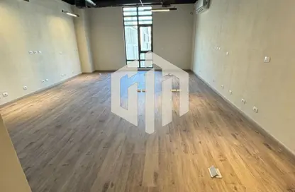 مساحات مكتبية - غرفة نوم - 1 حمام للايجار في ديستريكت 5 - كمبوندات التجمع الخامس - التجمع الخامس - مدينة القاهرة الجديدة - القاهرة