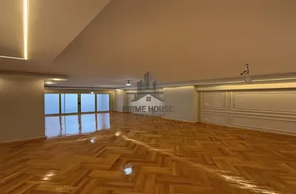 Apartment - 4 Bedrooms - 3 Bathrooms for sale in Gleim Square - Glim - Hay Sharq - Alexandria