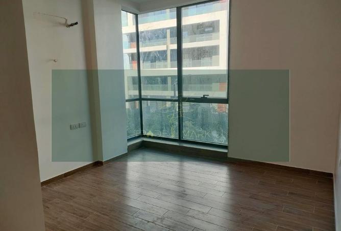 8715902 - Property Image 3