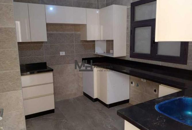 57493996 - صورة العقار 2