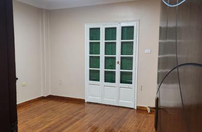 Apartment - 3 Bedrooms - 2 Bathrooms for rent in Ahmed Hosny St. - 1st Zone - Nasr City - Cairo