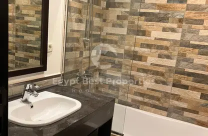 Apartment - 3 Bedrooms - 3 Bathrooms for sale in The Sierras - Uptown Cairo - Mokattam - Cairo