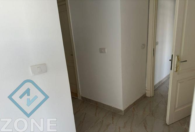 8702074 - Property Image 2