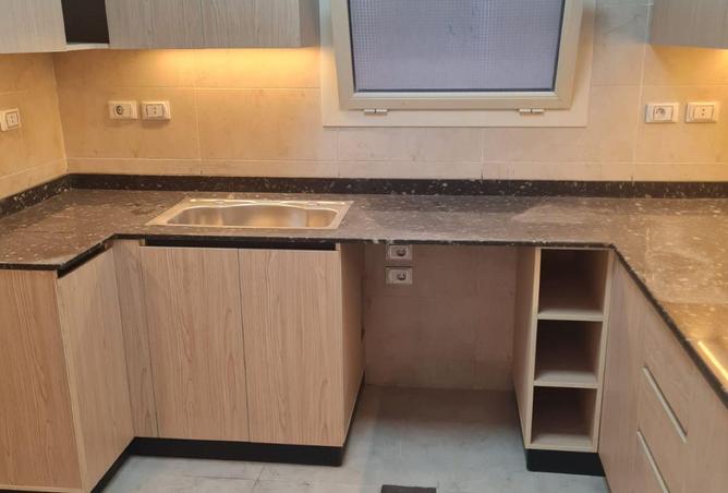 97434606 - Property Image 3