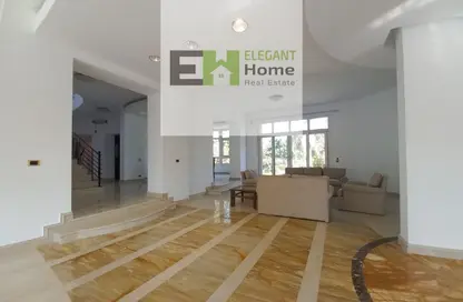 فيلا - 4 غرف نوم - 4 حمامات للايجار في القطامية هايتس - كمبوندات القطامية - القطامية - مدينة القاهرة الجديدة - القاهرة