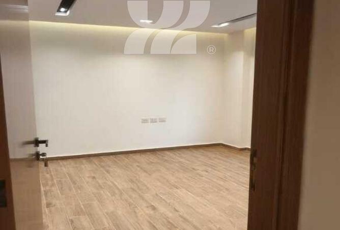 87512606 - Property Image 2