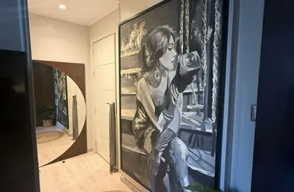 Apartment - 2 Bedrooms - 2 Bathrooms for sale in Palm Hills Village Gate - South Investors Area - New Cairo City - Cairo