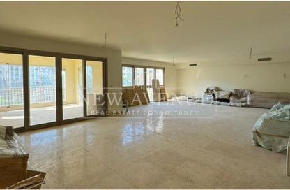 Apartment - 3 Bedrooms - 4 Bathrooms for sale in Aurora - Uptown Cairo - Mokattam - Cairo
