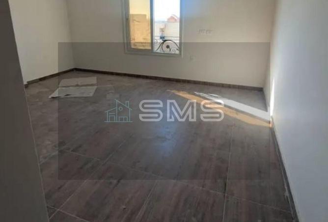 8409614 - Property Image 3