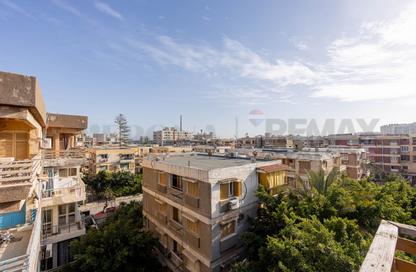 Apartment - 2 - 1 for sale in Al Nasr St. - Al Maamoura - Hay Than El Montazah - Alexandria