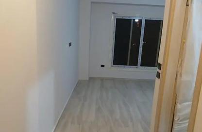 Apartment - 3 Bedrooms - 2 Bathrooms for rent in Salah Al Din Abdel Karim St. - North Investors Area - New Cairo City - Cairo