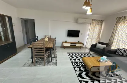 Apartment - 2 Bedrooms - 1 Bathroom for rent in El Rehab Extension - Al Rehab - New Cairo City - Cairo