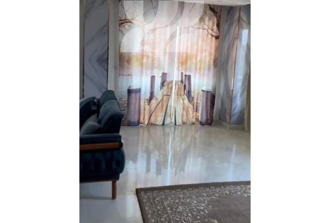 66437688 - Property Image 2