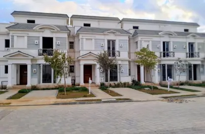 Townhouse - 3 Bedrooms - 3 Bathrooms for sale in Mountain View iCity - 5th Settlement Compounds - The 5th Settlement - New Cairo City - Cairo