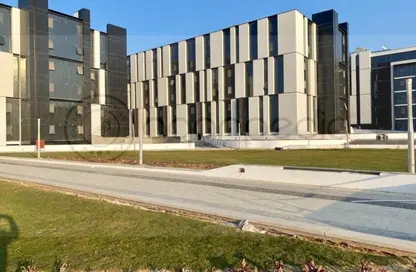 Office Space - 2 Bedrooms - 2 Bathrooms for rent in Hyde Park Business District Mall - South Teseen St. - The 5th Settlement - New Cairo City - Cairo