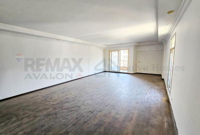 104040645 - Property Image 3