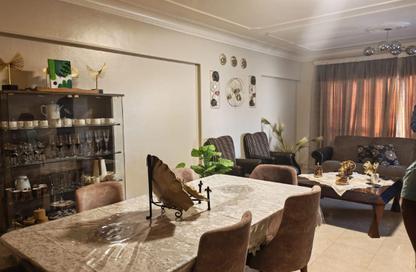 Apartment - 3 Bedrooms - 2 Bathrooms for sale in Dr Mahmoud Fathy St. - 10th Zone - Nasr City - Cairo