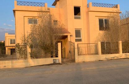 فيلا - 4 غرف نوم - 5 حمامات للبيع في جولف السليمانية - طريق مصر اسكندرية الصحراوي - مدينة 6 أكتوبر - الجيزة