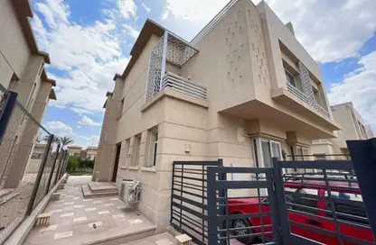 فيلا - 4 غرف نوم - 4 حمامات للبيع في جدار - كمبوندات 6 أكتوبر - مدينة 6 أكتوبر - الجيزة