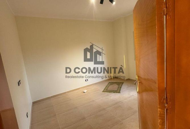 66429911 - Property Main Image