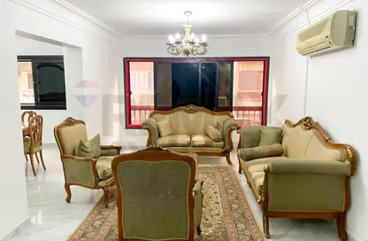 Apartment - 3 Bedrooms - 2 Bathrooms for sale in Smouha - Hay Sharq - Alexandria
