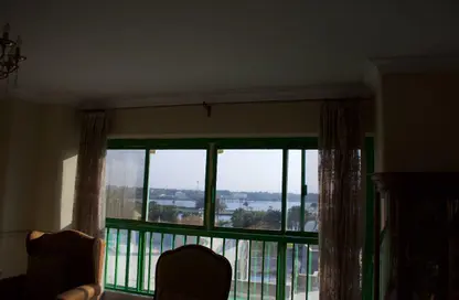 شقة - 4 غرف نوم - 5 حمامات للبيع في شارع كورنيش النيل - المعادي - حي المعادي - القاهرة