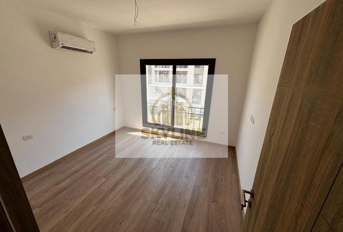 74045201 - Property Image 3