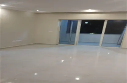 شقة - 2 غرف نوم - 1 حمام للايجار في روضة زايد - الحي الثاني عشر - الشيخ زايد - الجيزة