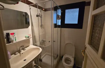 شقة - 5 غرف نوم - 4 حمامات للايجار في شارع العروبه - شيراتون المطار - النزهة - القاهرة