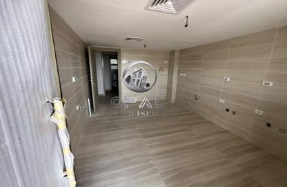 شقة - 3 - 4 للايجار في نيو جيزة - طريق مصر اسكندرية الصحراوي - مدينة 6 أكتوبر - الجيزة شقة - 3 - 4 للايجار في نيو جيزة - طريق مصر اسكندرية الصحراوي - مدينة 6 أكتوبر - الجيزة