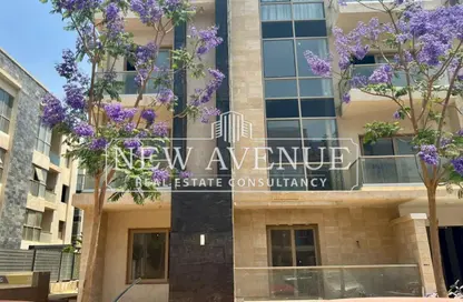 Apartment - 3 Bedrooms - 2 Bathrooms for sale in Galleria Moon Valley - South Investors Area - New Cairo City - Cairo