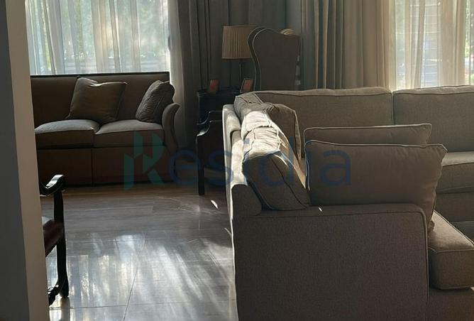 8572365 - Property Image 3