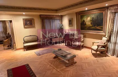 شقة - 3 غرف نوم - 2 حمامات للبيع في الزمالك - القاهرة