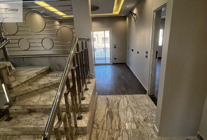 8618883 - Property Image 3