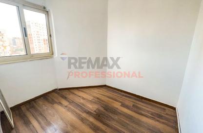 Apartment - 3 - 3 for sale in Ahmed Zewail Square - Waboor Elmayah - Hay Wasat - Alexandria