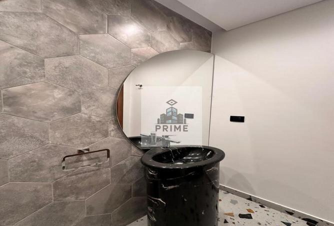 57239082 - Property Image 3