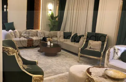 Penthouse - 4 Bedrooms - 5 Bathrooms for sale in Galleria Residences - South Investors Area - New Cairo City - Cairo