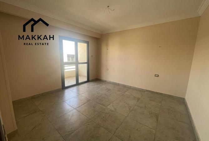 56987987 - Property Image 3