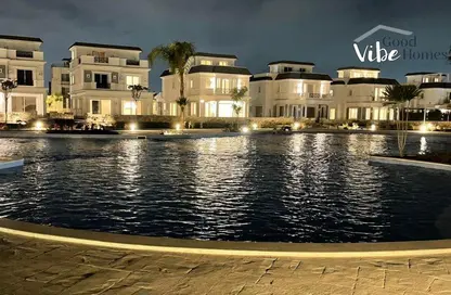 Townhouse - 3 Bedrooms - 4 Bathrooms for sale in Mountain View 4 - 6 October Compounds - 6 October City - Giza