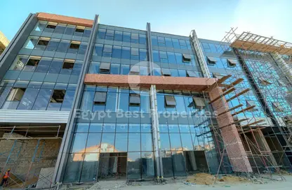 Office Space - 4 Bedrooms - 1 Bathroom for sale in Three Sixty - 5th Settlement Compounds - The 5th Settlement - New Cairo City - Cairo