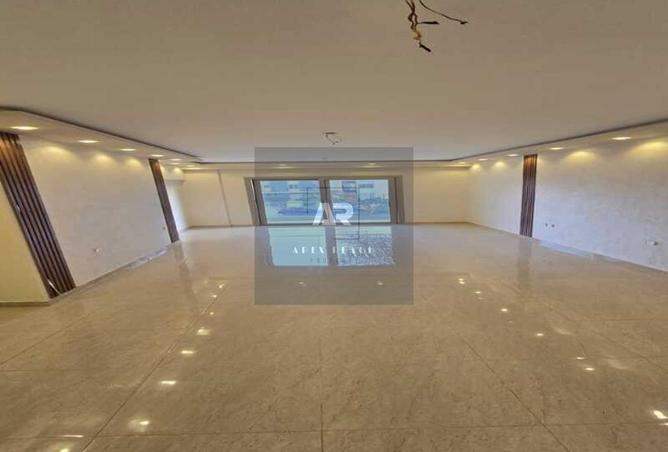 8597580 - Property Main Image