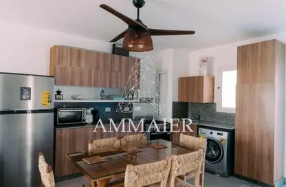 شاليه - 3 غرف نوم - 2 حمامات للبيع في ماونتن فيو راس الحكمة - راس الحكمة - الساحل الشمالي